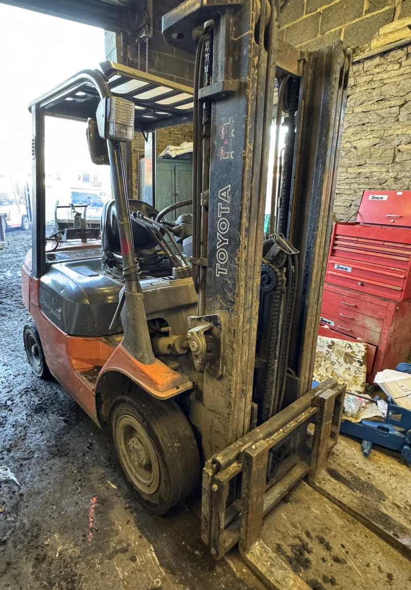 Pinder Asset Solutions Ltd - Forklift Trucks and Range of Pallet and Stock Racking at Auction - Auction Image 2