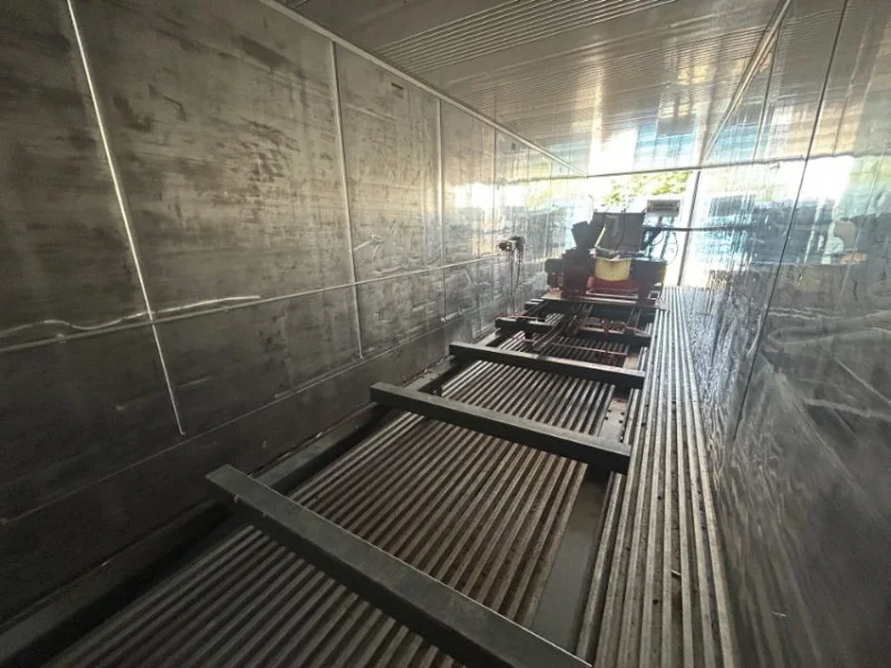 JPS Chartered Surveyors - Electric Heated Wood Drying Kiln in 40ft Insulated Shipping Container Auction - Auction Image 4