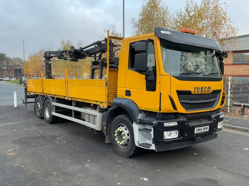 BPI Auctions - 2017 Iveco Stralis Curtain Sided Lorries & 2016 Iveco Stralis Dropside Flat Beds with Atlas Crane & Grab Auction - Auction Image 3