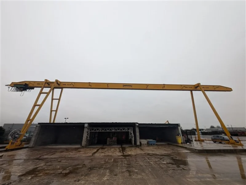 Lambert Smith Hampton - Bristol - Stone Cutting, Metalworking, Woodworking & Factory Equipment, Forklifts, Yard Crane, Batching Plant, Trailers Auction - Auction Image 4