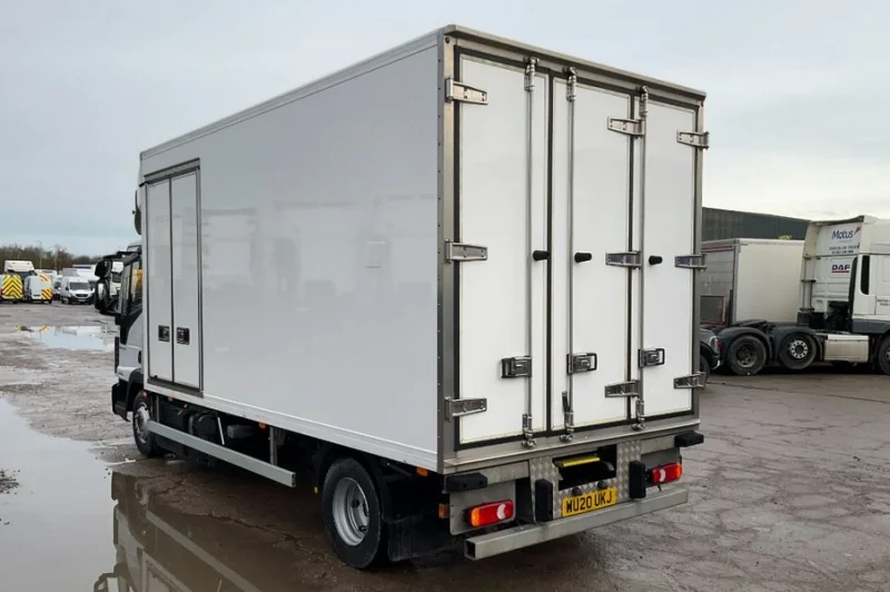 BPI Auctions - 2020 Iveco Daily & Eurocargo Refrigerated Vans, 2020 DAF LF180FA Refrigerated Box Lorry & 2018 Mercedes Sprinter Curtain Sider Auction - Auction Image 2