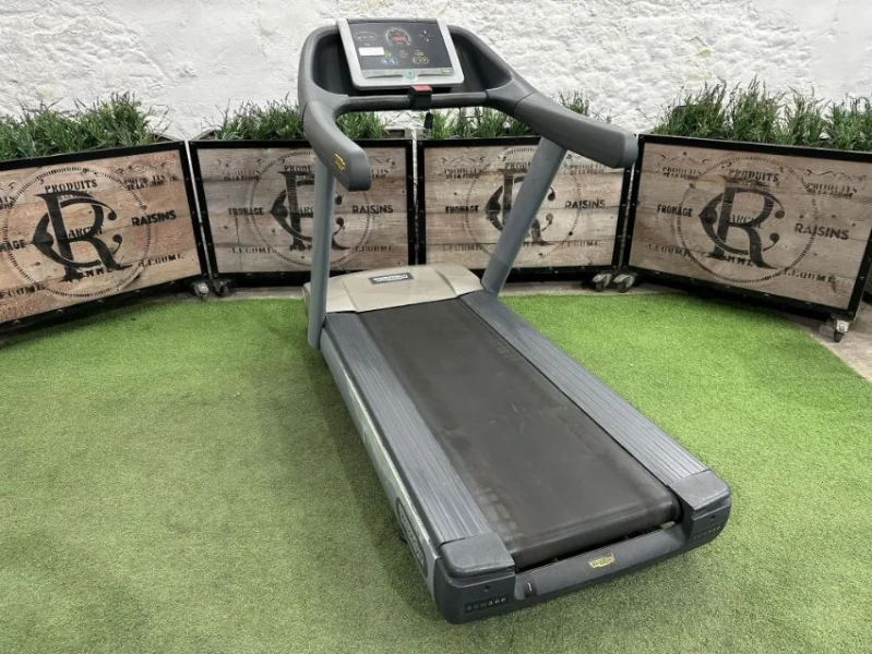 Gavel Auctioneers Ltd - Unreserved Online Auction - 4no. Commercial Treadmills - Auction Image 1