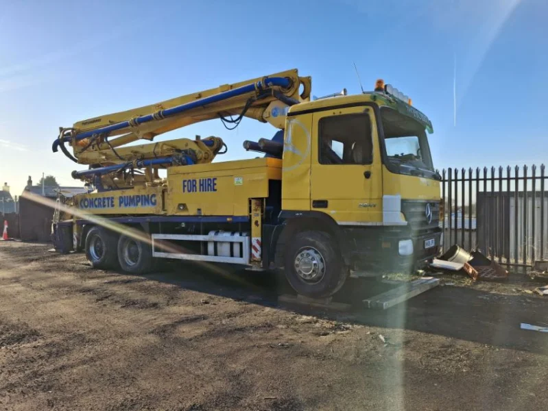 Gavel Auctioneers Ltd - Salvage 2008 Mercedes Actros with Putzmeister Concrete Pump Auction - Auction Image 1