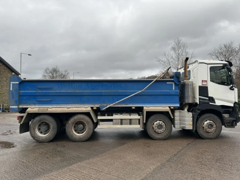 Gavel Auctioneers Ltd - 2018 Renault C430 Comfort Range Euro 6 Tipper Truck Auction - Auction Image 2