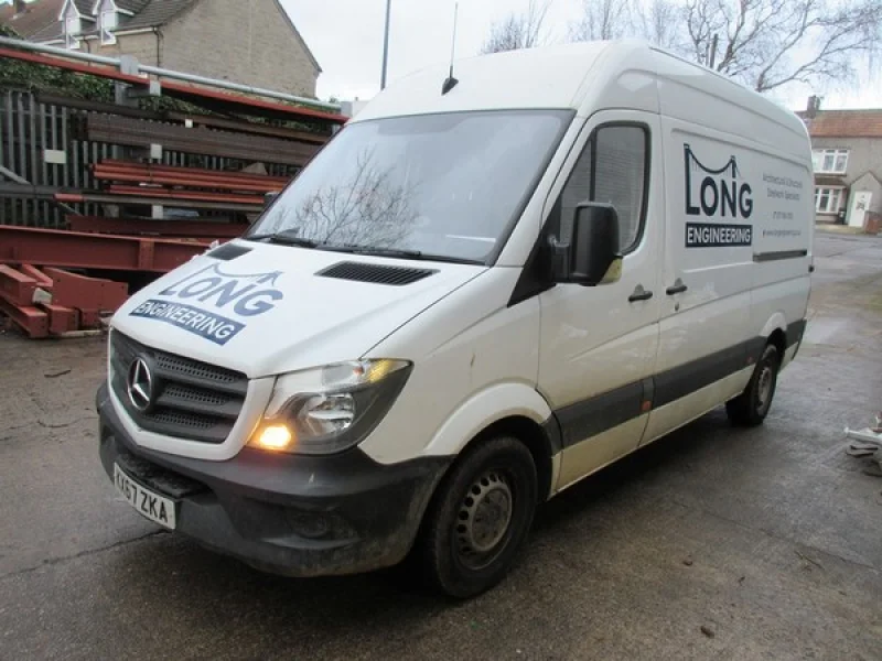 Lambert Smith Hampton - Bristol - Metalworking, Fabrication &  Workshop Equipment, Steel Stock, Commercial Vehicles and more at Auction - Auction Image 5