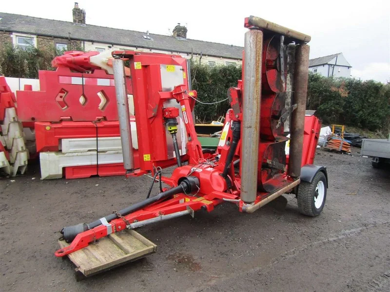 Burnley Auctioneers - HGVs, Light Commercials & Cars, Plant & Machinery - Auction Image 11