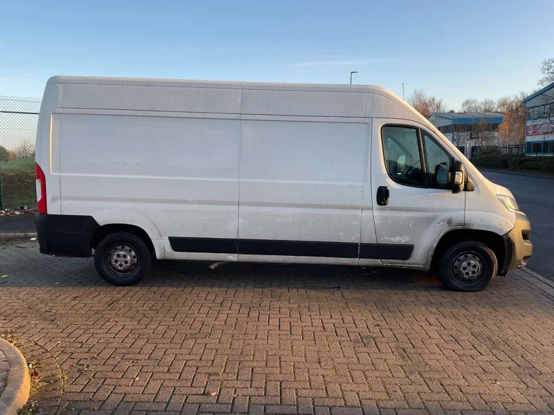 BPI Asset Advisory Ltd - 2021 & 2020 Citroen Relay 35 L3H2 Eprise 2.2 BlueHDi Panel Van Auction - Auction Image 3