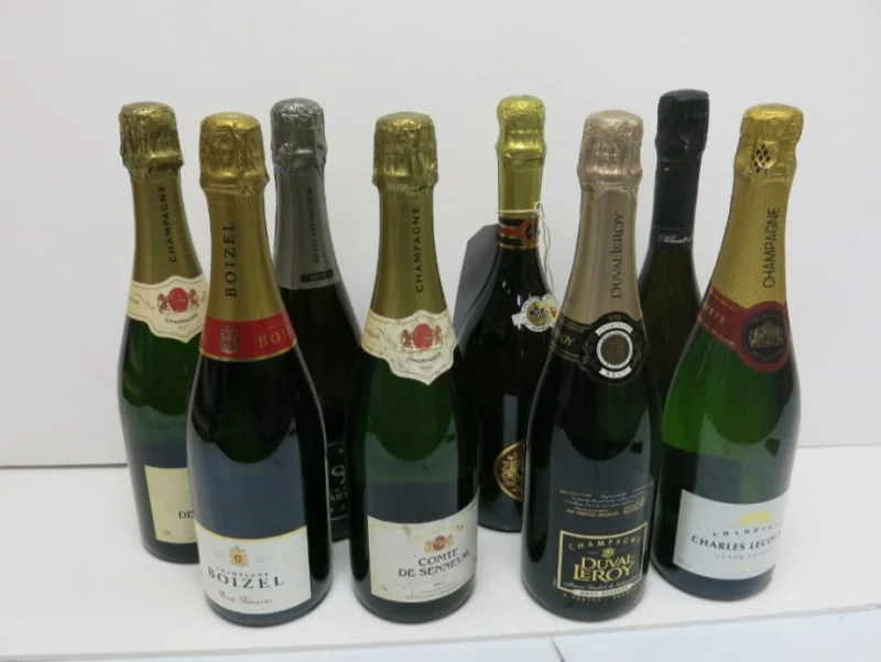 G J Wisdom & Co - Contents of Convenience Store at Auction with Stock of Wine, Spirits, Champagne, Beer, Alcohol Free Beer & Much More to include brands such as Bollinger, Jameson, Guinness, Whispering Angel and Reserva Tequila - Auction Image 2