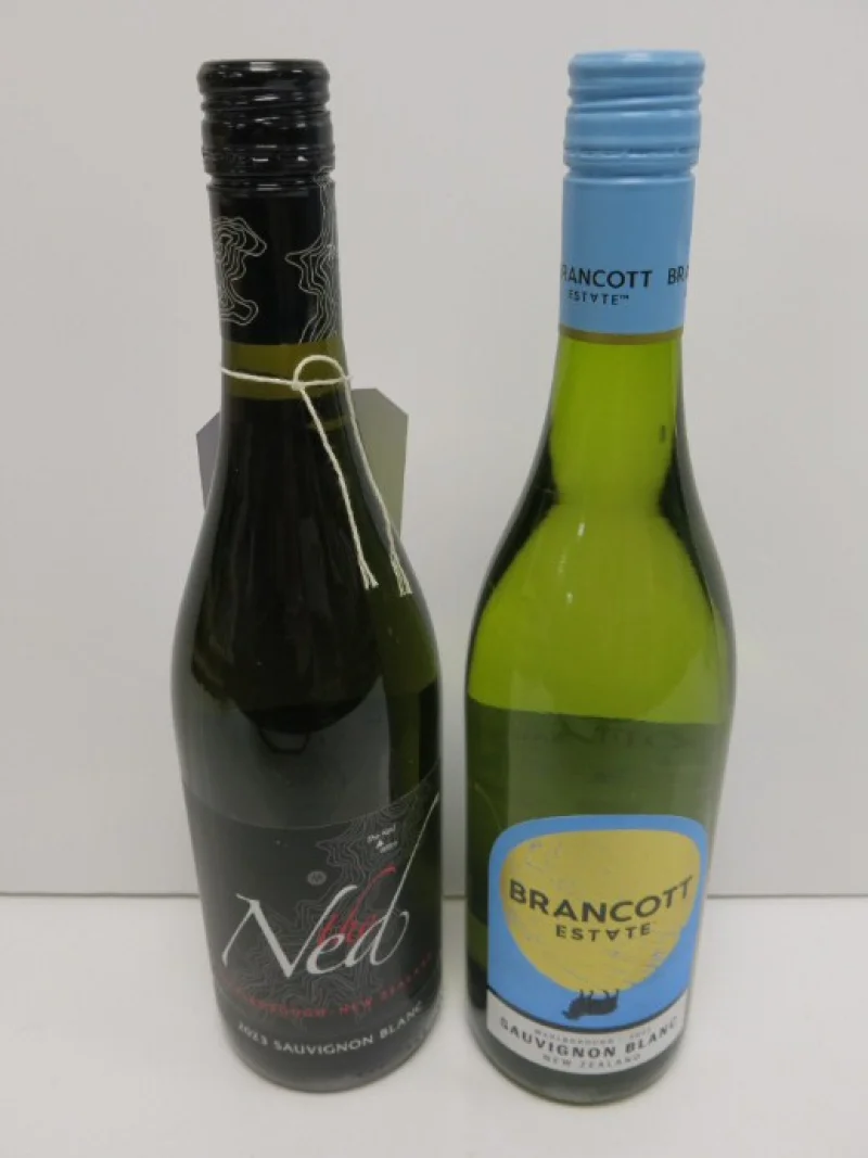 G J Wisdom & Co - Contents of Convenience Store at Auction with Stock of Wine, Spirits, Champagne, Beer, Alcohol Free Beer & Much More to include brands such as Bollinger, Jameson, Guinness, Whispering Angel and Reserva Tequila - Auction Image 5