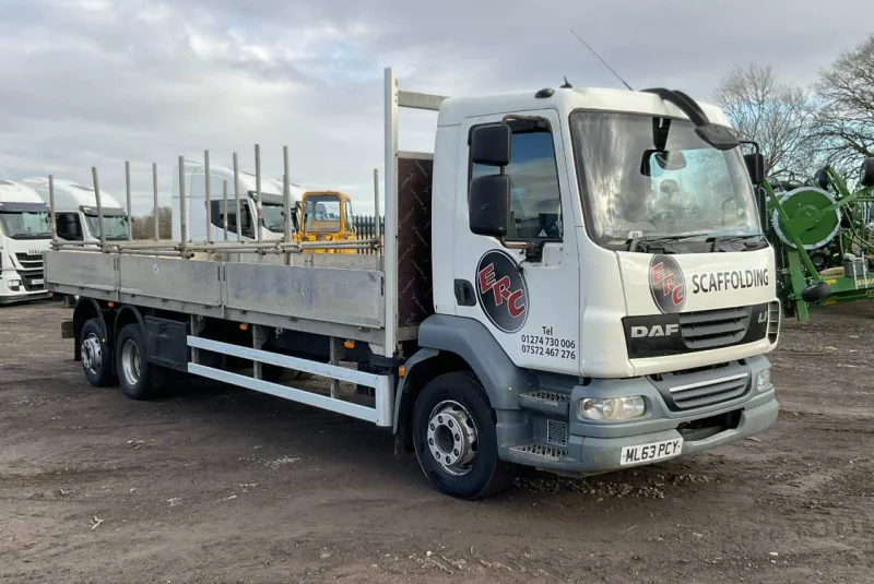 BPI Auctions - DAF Tractor Unit, DAF Dropside Lorries, Ford Transit Courier Van & SDC Tri-Axle Trailers Auction - Auction Image 4