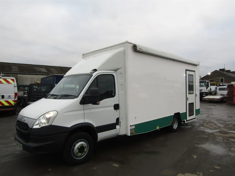 Burnley Auctioneers - Plant & Machinery, Cars, Light Commercials, HGVs & Tools Auction - Auction Image 7