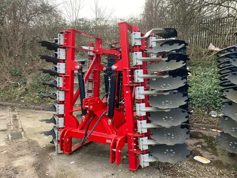 John Pye Auctions - Agricultural Equipment Auction to include: Cultivators, Tractor Attachments, Bale Wrappers, Loader Brackets & More - Auction Image 6