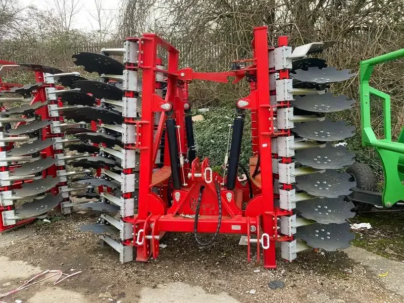 John Pye Auctions - Agricultural Equipment Auction to include: Cultivators, Tractor Attachments, Bale Wrappers, Loader Brackets & More - Auction Image 7