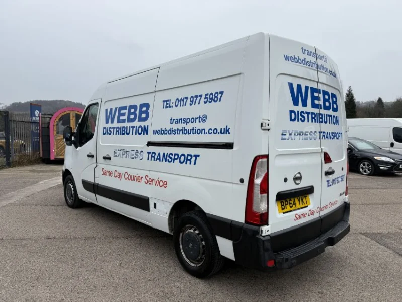 Gavel Auctioneers Ltd - 2014 Nissan NV400 SE DCI Van Auction - Auction Image 4
