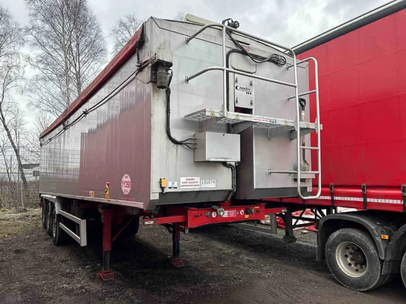 Sweeney Kincaid - Fleet of 20 x Tractor Units and 24 x Trailers Auction - Auction Image 7