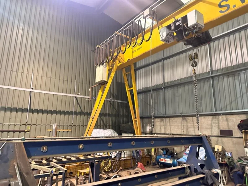 Cottrill & Co - Castle Lifting Gear Track Crane Auction - Auction Image 4