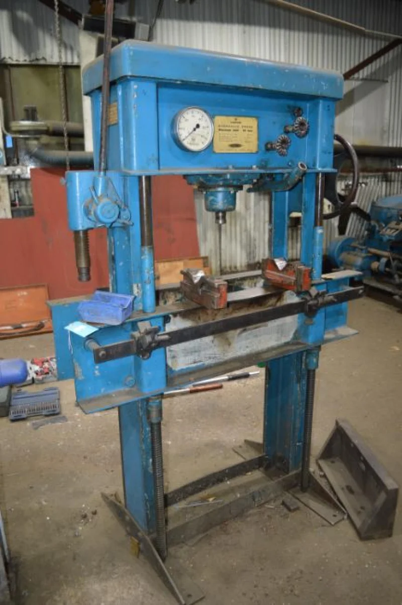 Gilbert Baitson - Manufacturing Machinery & Equipment for the Marine Industry Auction - Auction Image 7