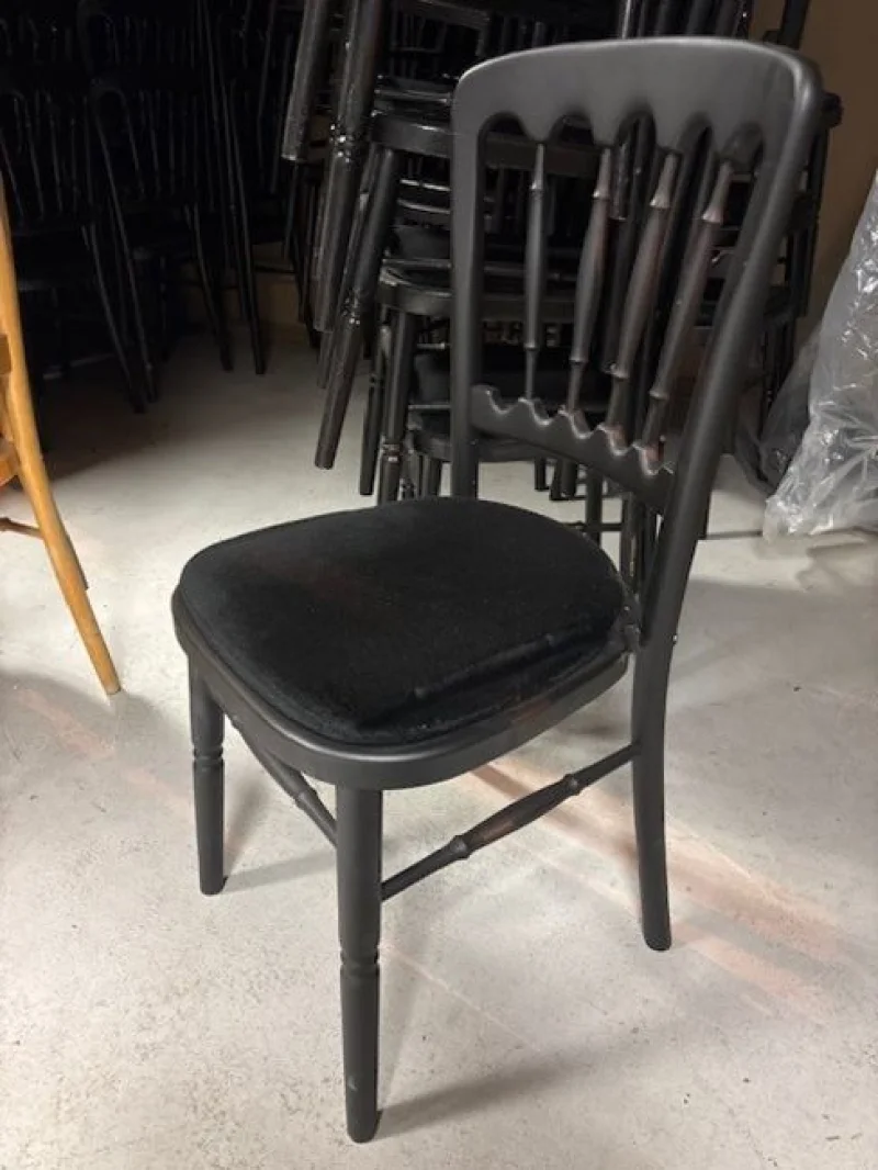 Gilbert Baitson - Huge Equipment Hire Stock Auction including Indoor/Outdoor Furniture, Catering, Tableware, Weddings/Events - Auction Image 3