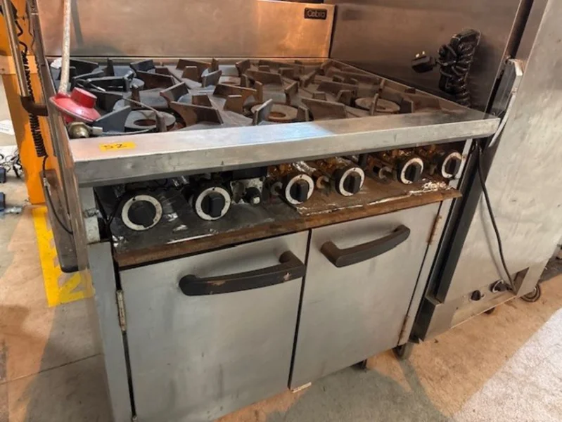 Gilbert Baitson - Huge Equipment Hire Stock Auction including Indoor/Outdoor Furniture, Catering, Tableware, Weddings/Events - Auction Image 6