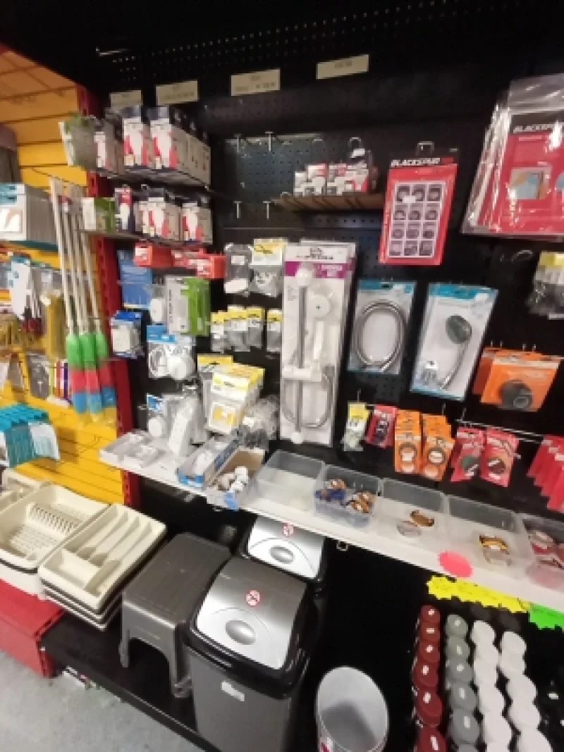 Lithgow Sons & Partners - Automotive, Camping & Caravan Accessories, Hardware & DIY Stock Auction - Auction Image 4