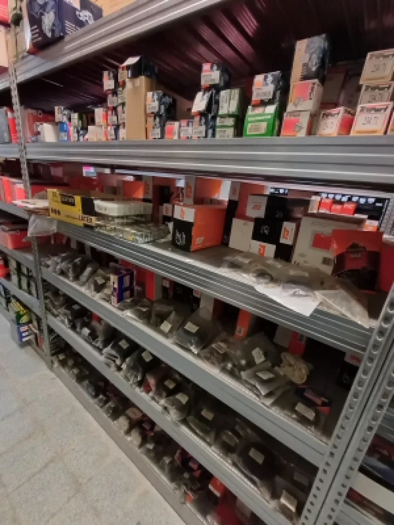Lithgow Sons & Partners - Automotive, Camping & Caravan Accessories, Hardware & DIY Stock Auction - Auction Image 5