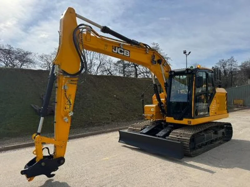 AMS - JCB Auction Number 92 - Auction Image 2