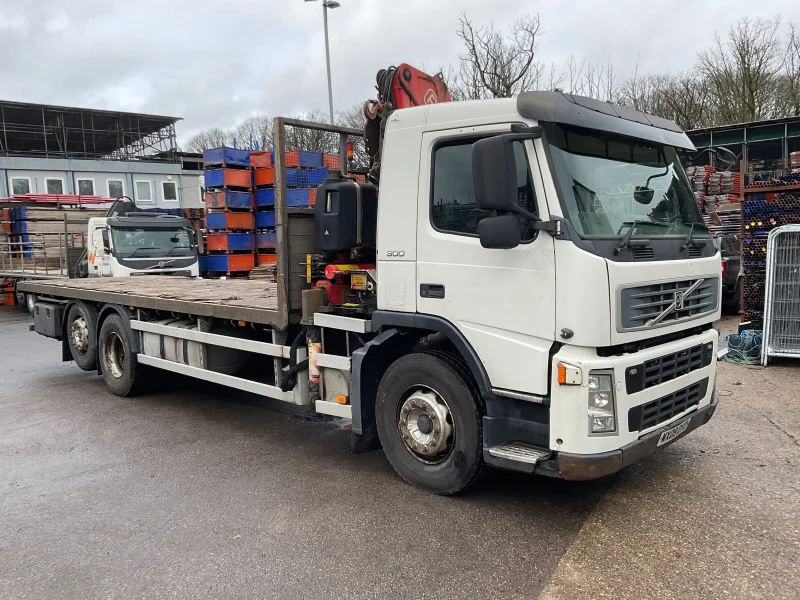 BPI Auctions - 2009 Volvo FM Flatbed Lorry & 2007 Volvo FM9 300 Flatbed Lorry Auction - Auction Image 1