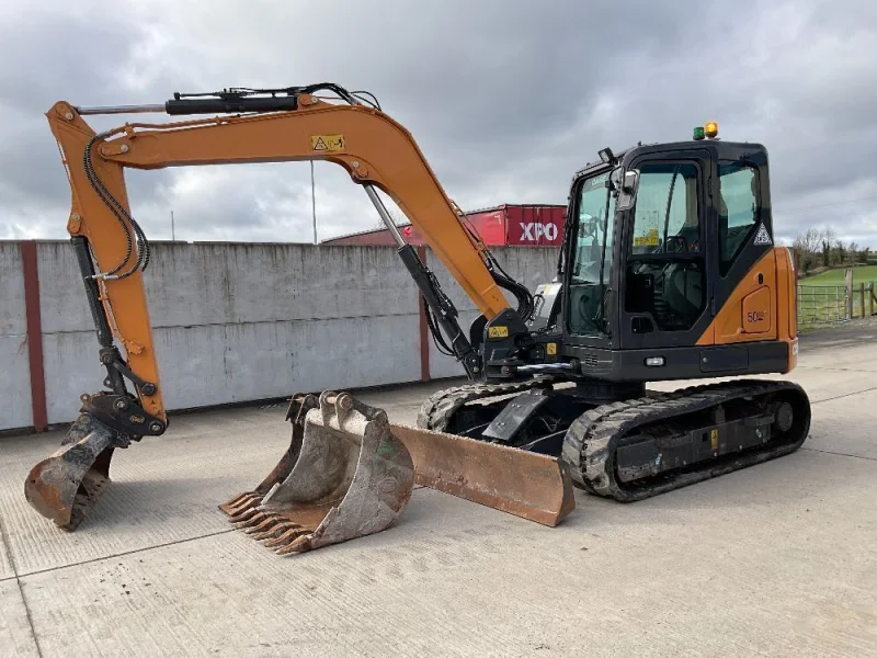 Mid Ulster Auctions Ltd - Machinery Auction to include: Mobile Tracked Screener, Mobile Stacker, Midi Excavator, Twin Axle Dump Trailer & More - Auction Image 6