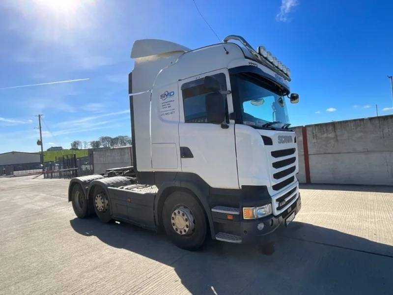 Mid Ulster Auctions Ltd - Vans, Cars, HGV Auction to include: Ford Transit Vans, Scania Automatic Tractor Unit, Iveco Dropside Tipper, Volvo Automatic Concrete Mixer & More - Auction Image 3