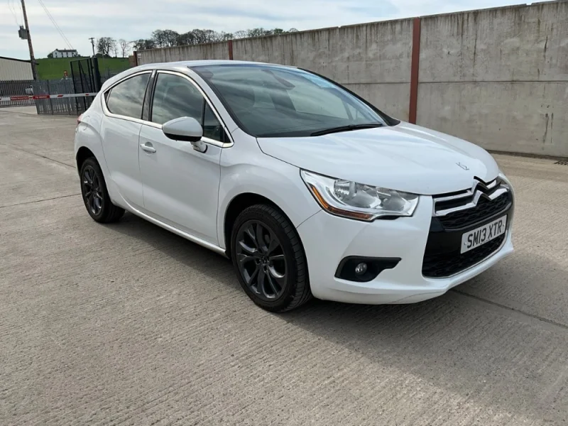 Mid Ulster Auctions Ltd - Vans, Cars, HGV Auction to include: Ford Transit Vans, Scania Automatic Tractor Unit, Iveco Dropside Tipper, Volvo Automatic Concrete Mixer & More - Auction Image 2