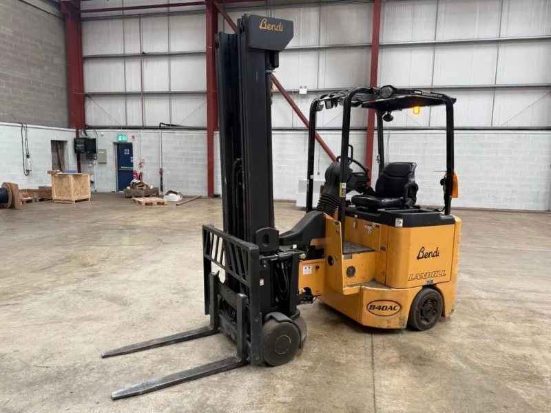 Mid Ulster Auctions Ltd - Manufacturing Auction to include Forklifts, Air Filtration Systems. Pillar Drills, Thicknesser Planer & Much More - Auction Image 1