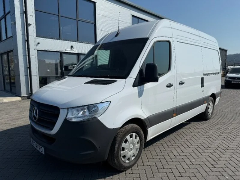 AMS - Light Commercials & Cars Auction - Auction Image 1