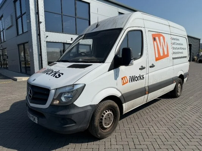 AMS - Light Commercials & Cars Auction - Auction Image 4