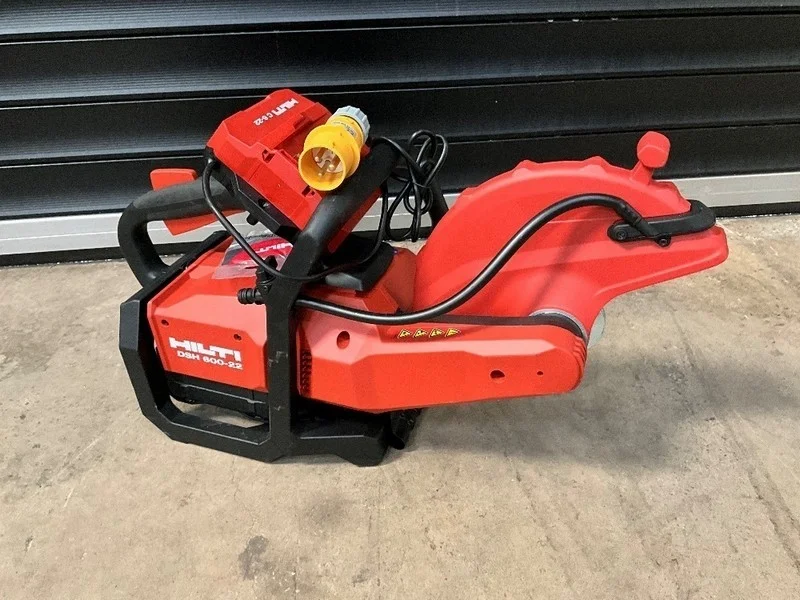 Mid Ulster Auctions Ltd - Tooling Auction to include: Cordless Tools, Saws, Hammers, Grinders & More - Auction Image 4
