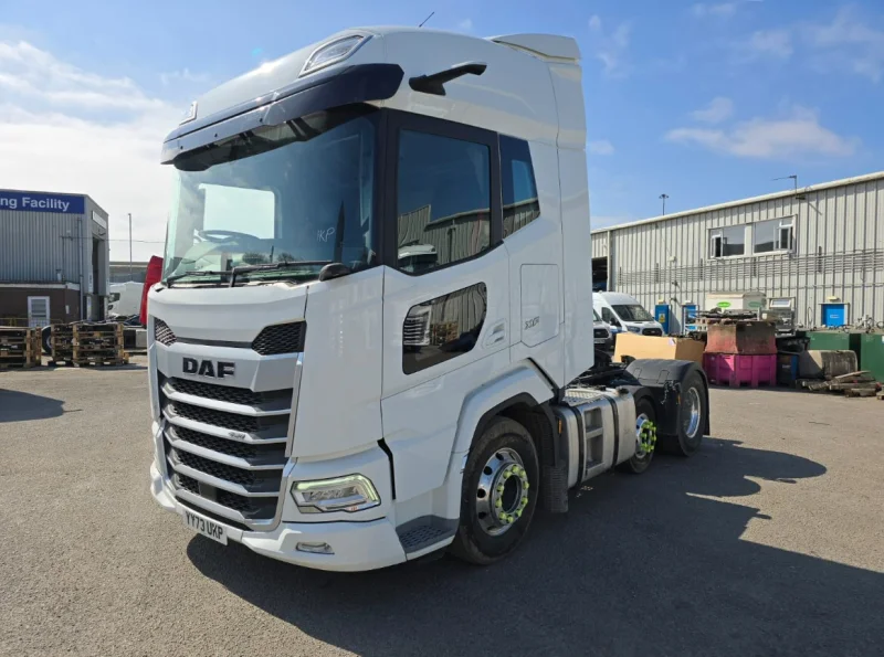 BPI Auctions - Ex-Demonstration DAF XG Tractor Units & Part Ex DAF CF Curtain-Sider Lorries & Scania R580 Tractor Unit direct from DAF Main Dealer available at Auction - Auction Image 2
