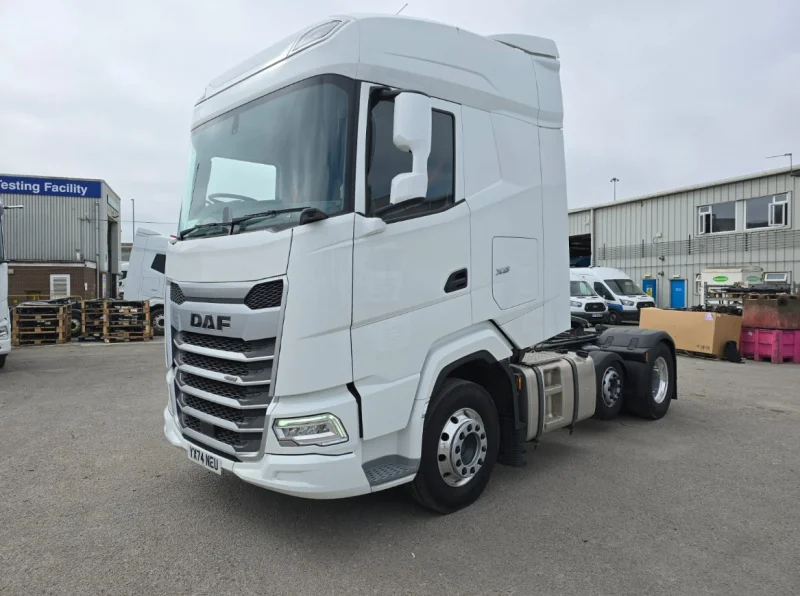 BPI Auctions - Pre-Registered 2024 DAF XG 480 FTP Tractor Unit Auction direct from DAF Main Dealer - Auction Image 1