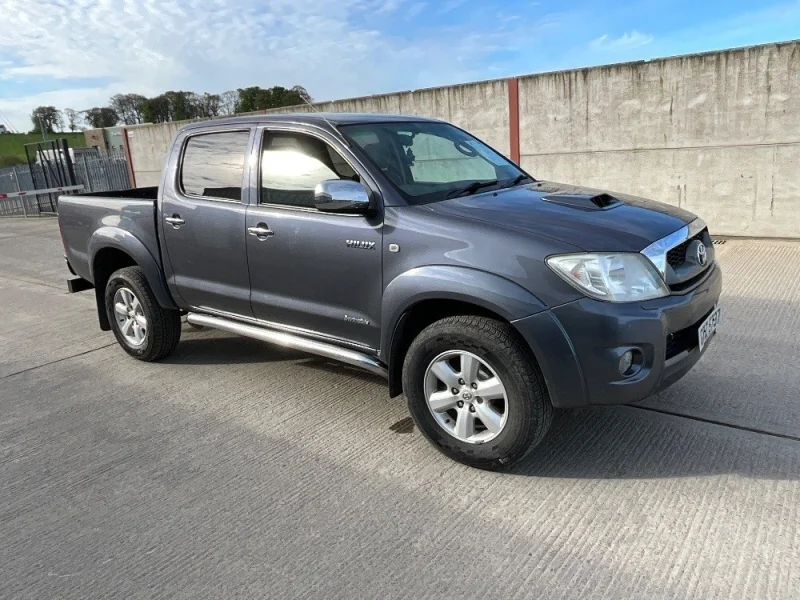 Mid Ulster Auctions Ltd - Vans, Cars and HGV's at Auction - Auction Image 1