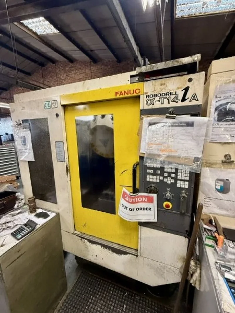 Eddisons - Dugard 1000Y Plus Vertical Machining Centre (2011) & Fanuc Robodrill T14IA Vertical Machine Centre (2000) at Auction - Auction Image 5
