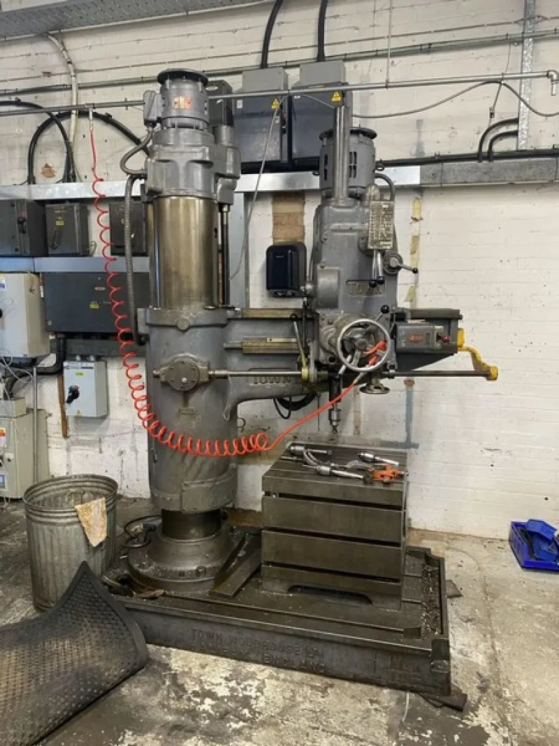 John Pye Auctions - Injection Moulding & Engineering Machinery Auction - Auction Image 9