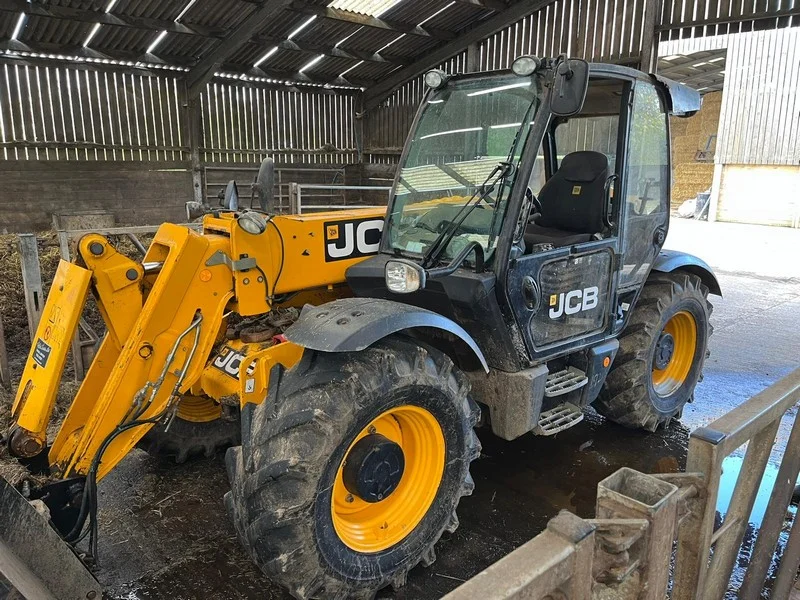 Kivells - Exeter - Farm Dispersal Auction of Farm Machinery, Implement & Effects - Auction Image 4