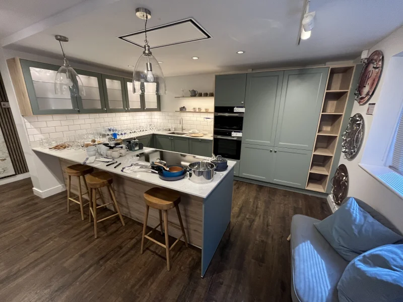 Sanderson Weatherall LLP - Ex-Display Kitchen Showroom Furniture & Appliances, Warehouse/Office Equipment & Furniture & Commercial Vehicles Auction - Auction Image 3