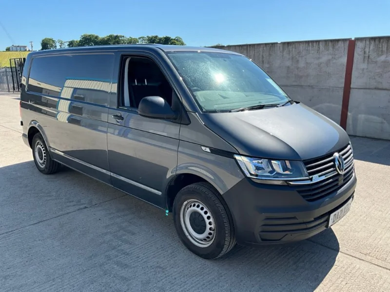 Mid Ulster Auctions Ltd - Vans, Cars & HGVs – Ford, Volkswagen, Iveco & More at Auction - Auction Image 2