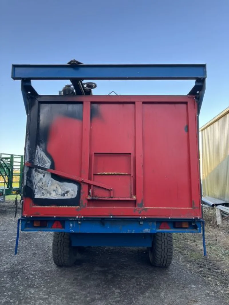 Gavel Auctioneers Ltd - Fire Damaged Farrell F-15 Trailer Dryer Auction - Auction Image 4