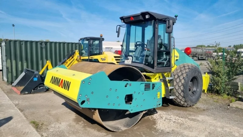 Thimbleby & Shorland - 3 Day Contractors Plant & Equipment Auction - Auction Image 1