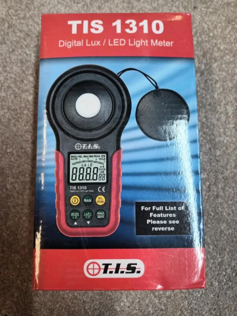 JPS Chartered Surveyors - Contents of Electrical Supplier featuring Various Light Bulbs, Electrical Components for Switches, Tools, Electrical Cable & More - Auction Image 4