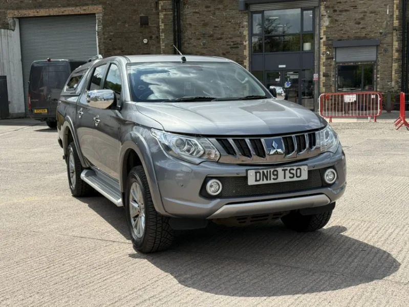 Gavel Auctioneers Ltd - 2019 Mitsubishi L200 Barbarian Di-D Auto Pick Up Truck at Auction - Auction Image 1