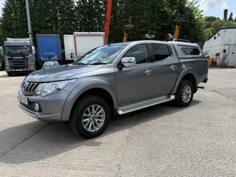 Gavel Auctioneers Ltd - 2019 Mitsubishi L200 Barbarian Di-D Auto Pick Up Truck at Auction - Auction Image 3