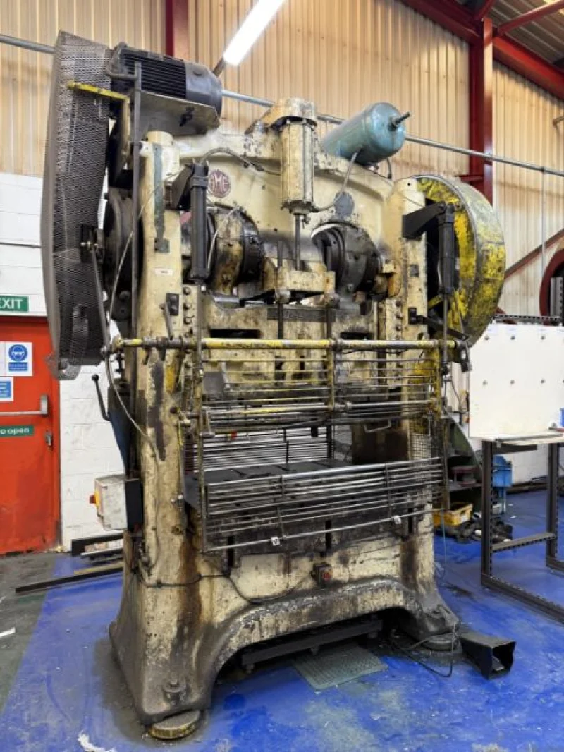 Gavel Auctioneers Ltd - For Sale by Private Treaty - 9 No. Mechanical Presses, 400-Ton to 40-Ton - Auction Image 3