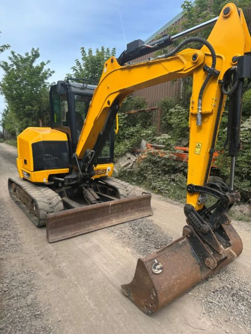 Gavel Auctioneers Ltd - Salvage JCB50Z - 2 Cabbed Excavator at Auction - Auction Image 2