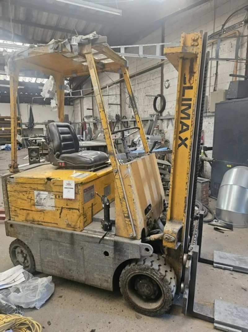 Middleton Barton Valuation - Contents of a Sheet Metal Fabrication Workshop Auction - Auction Image 4